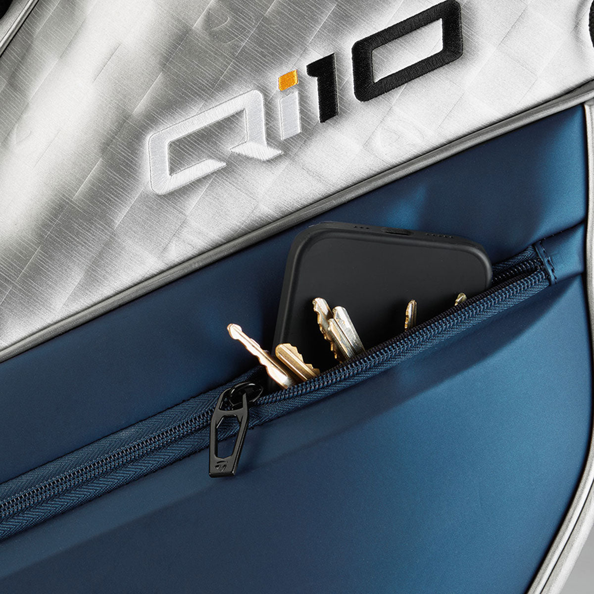 TaylorMade 2024 Golf Tour Staff Bag